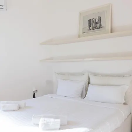 Daire Joivy By The Como